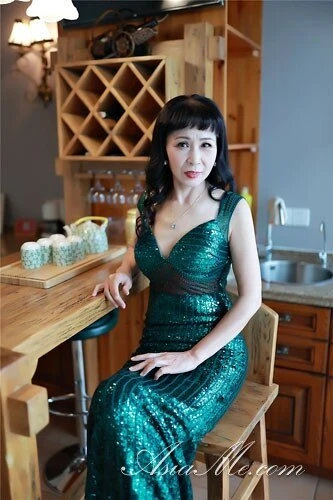 Hong Profile image 1