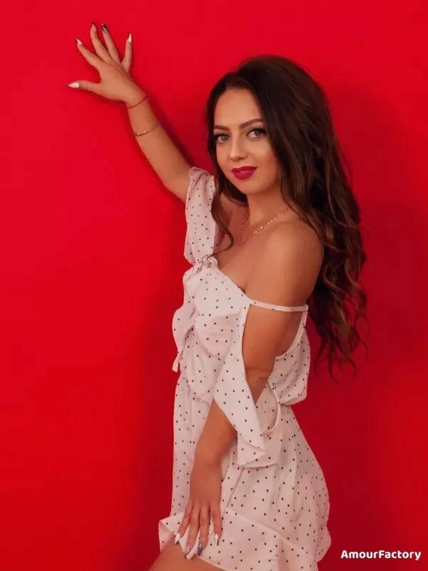 Yelizaveta Profile image 4