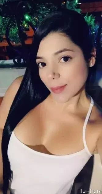 Lourdes Profile image 1