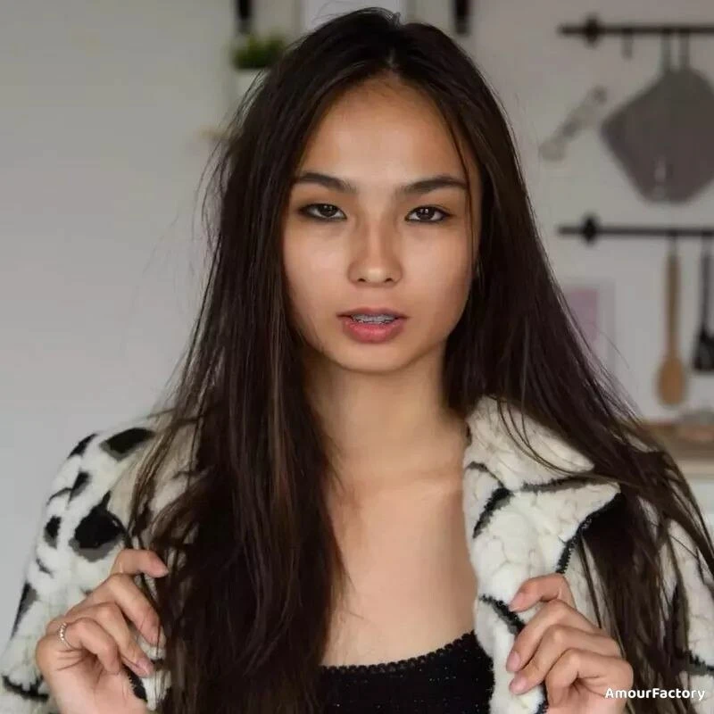 Kristina Profile image 4