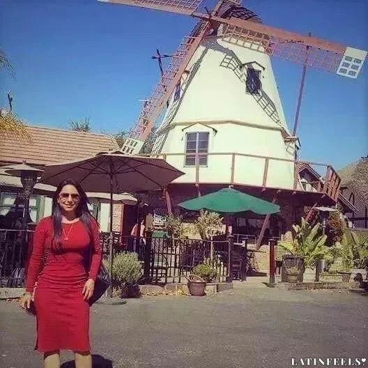 Paola Profile image 1