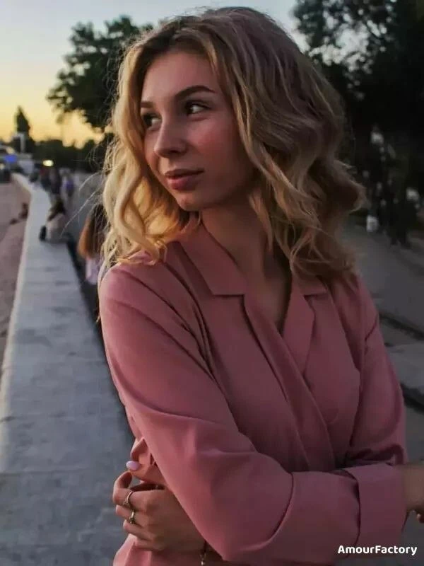 Natalia Profile image 1