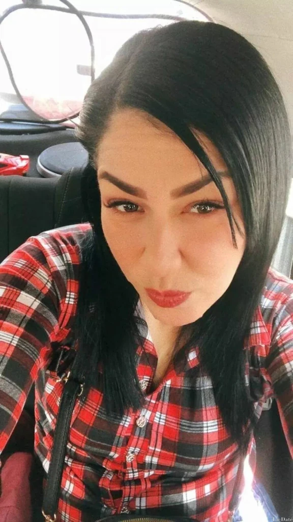 Daysbell Profile image 3