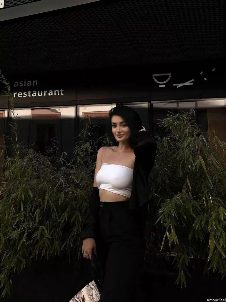 Krystyna Profile image 2