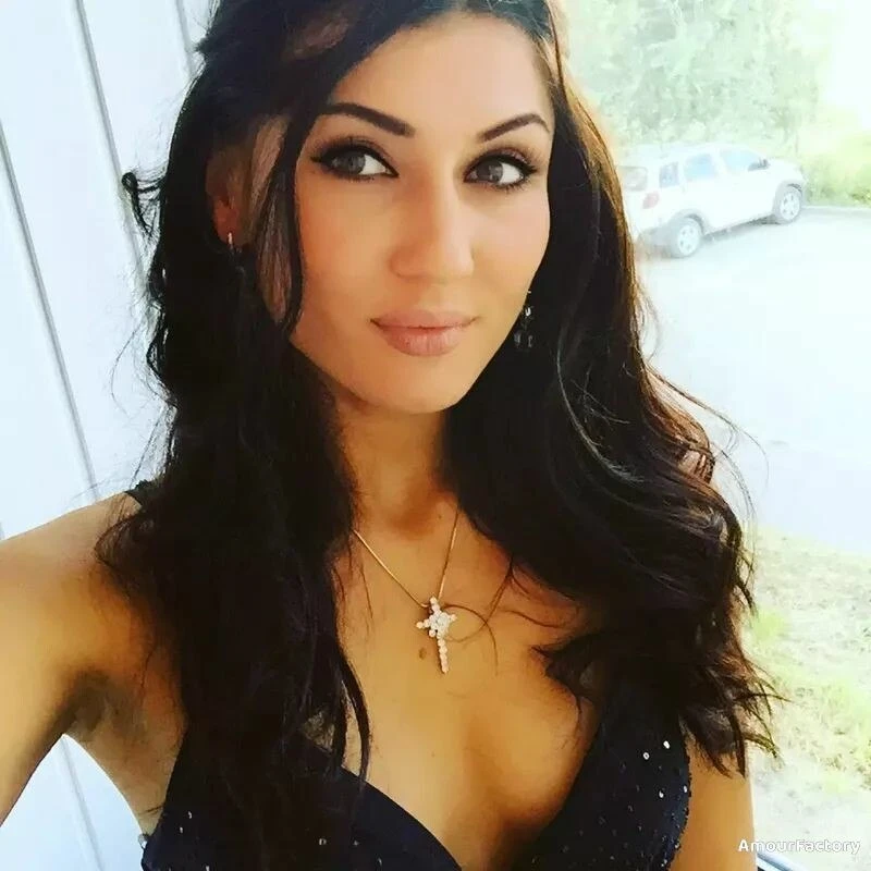 Elizaveta Profile image 2