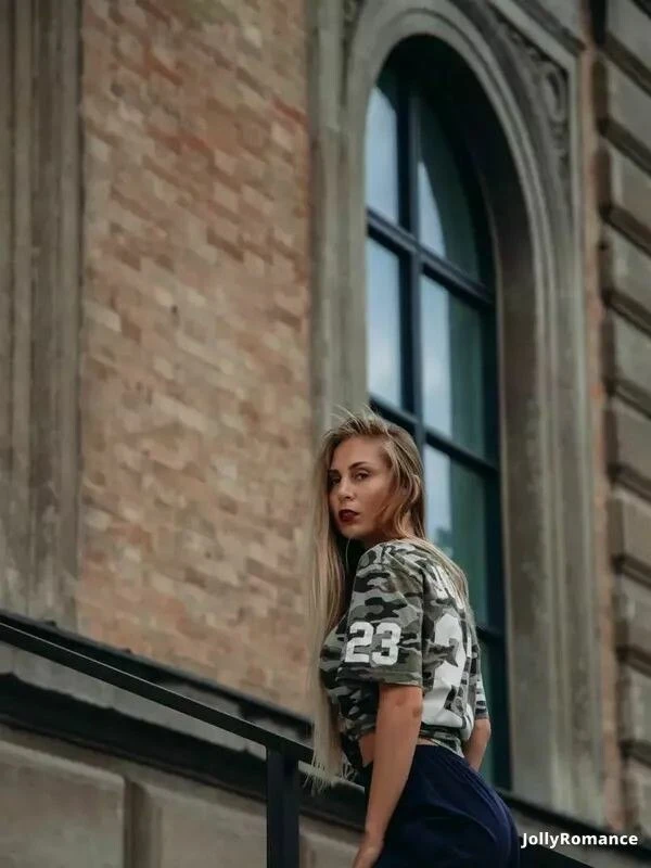 Eleonora Profile image 3