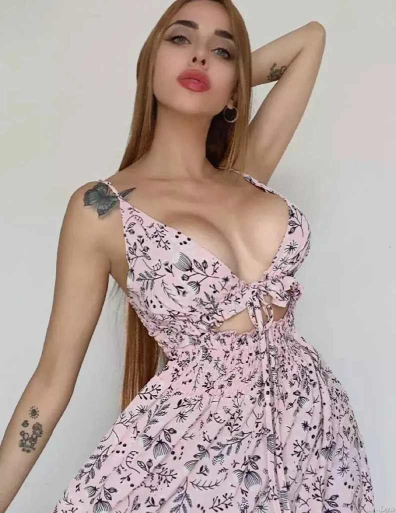 Marcela Profile image 3